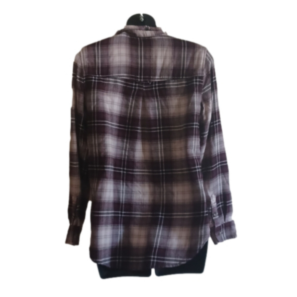 AMERICAN Eagle  xs plaid flannel boyfriend style shirt. Great for school! - Picture 5 of 8